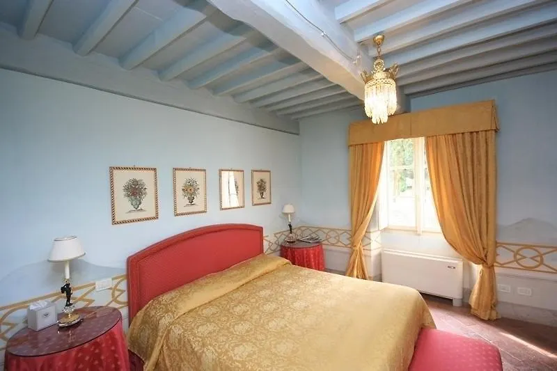 Villa Nicola Lucca 0*,
