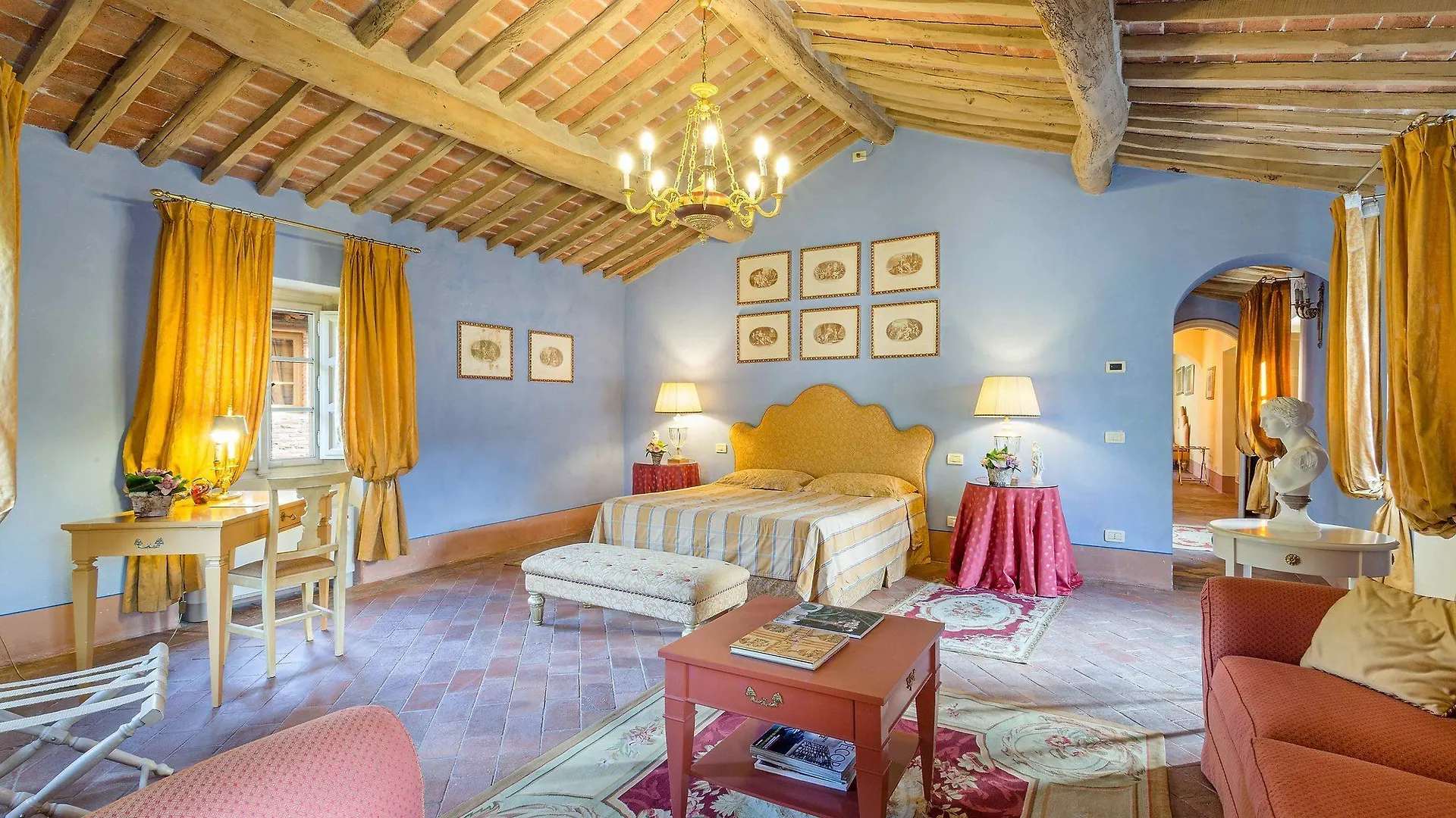 Villa Nicola Lucca 0*,  Italy