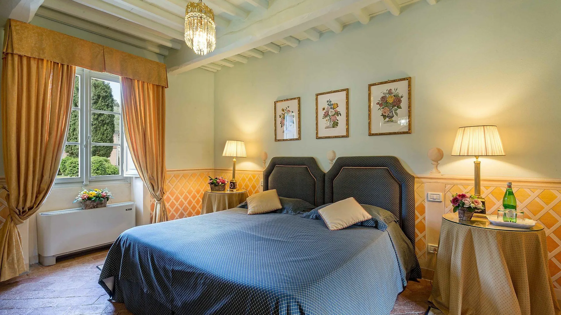 Villa Nicola Lucca 0*,