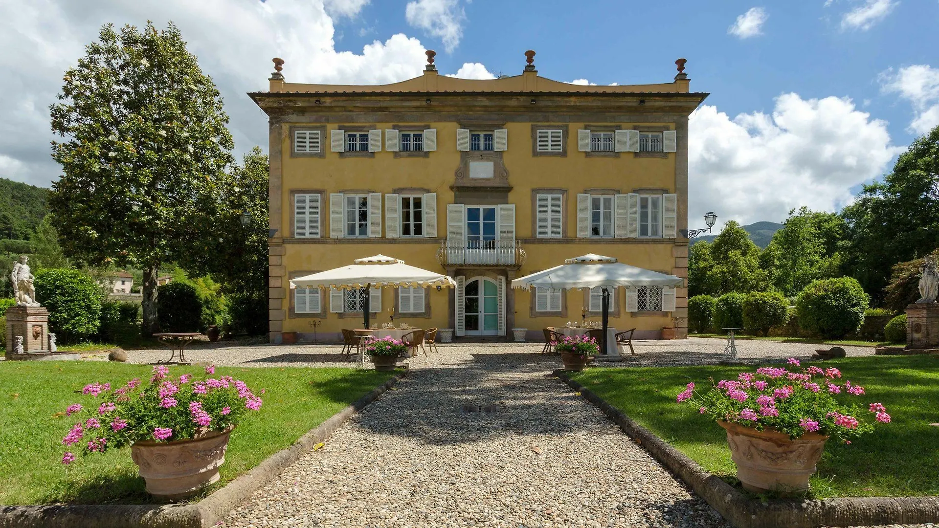 Villa Nicola Lucca Italy